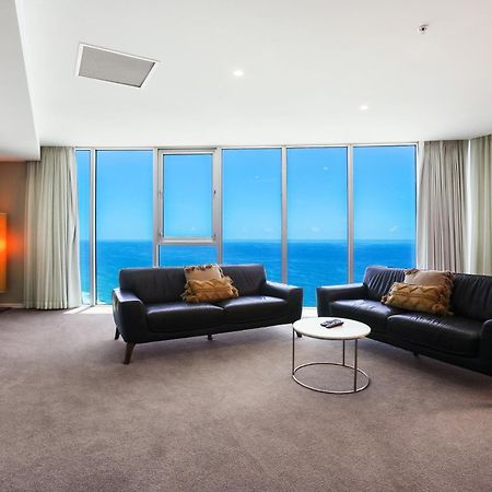 Number 1 H Residences - Wifi, Parking & More By Gold Coast Holidays Kültér fotó