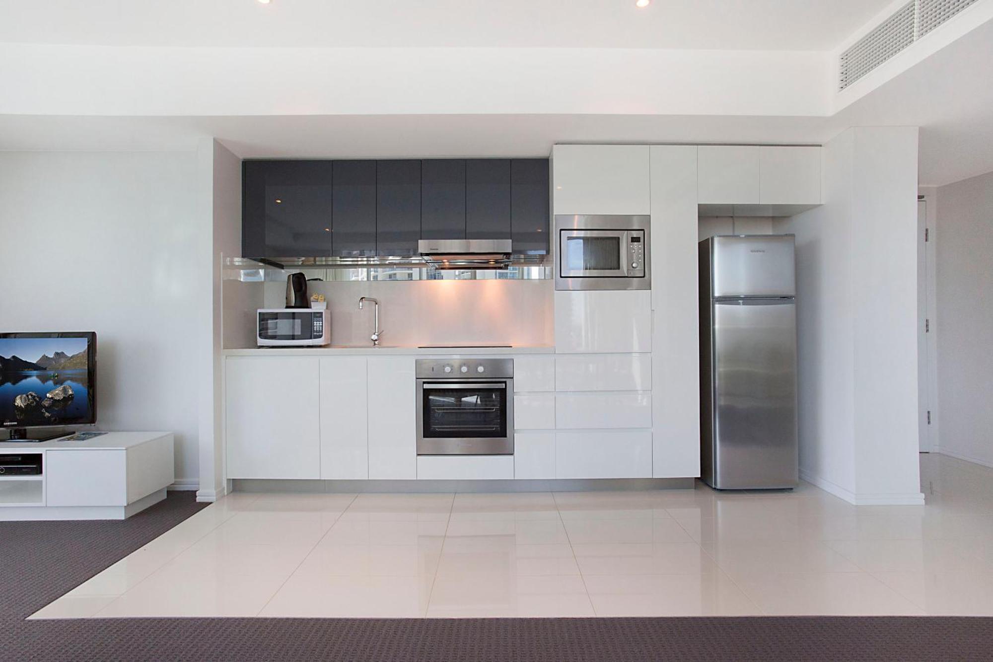 Number 1 H Residences - Wifi, Parking & More By Gold Coast Holidays Kültér fotó