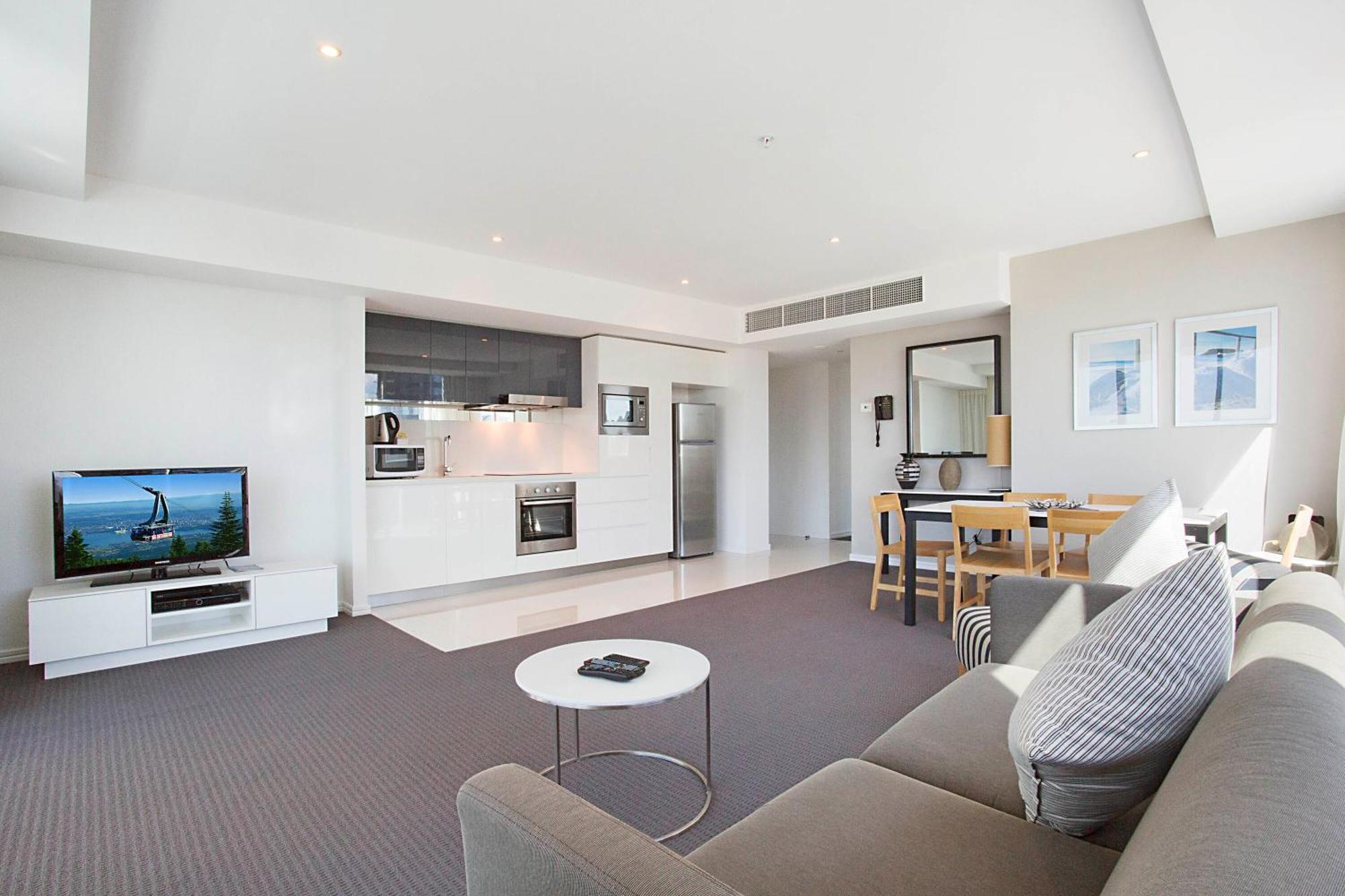 Number 1 H Residences - Wifi, Parking & More By Gold Coast Holidays Kültér fotó