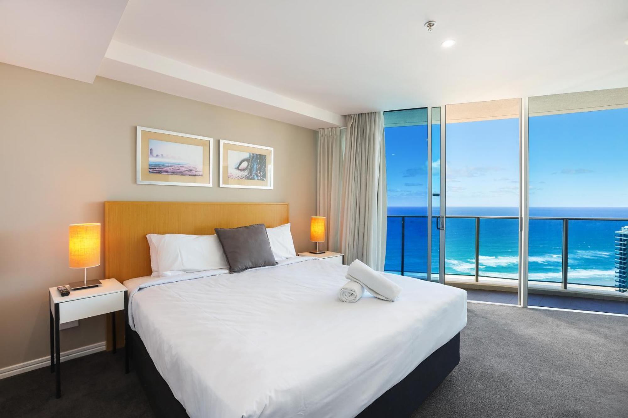 Number 1 H Residences - Wifi, Parking & More By Gold Coast Holidays Kültér fotó