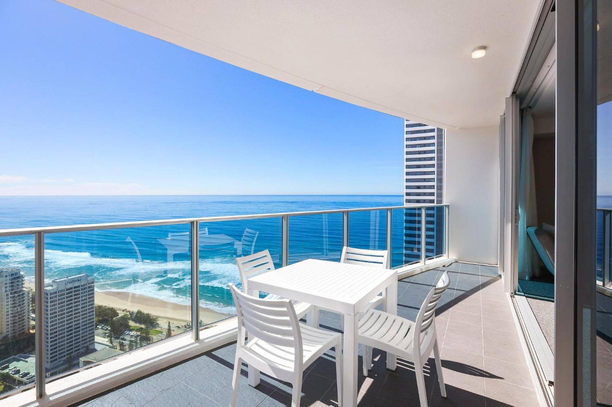 Number 1 H Residences - Wifi, Parking & More By Gold Coast Holidays Kültér fotó