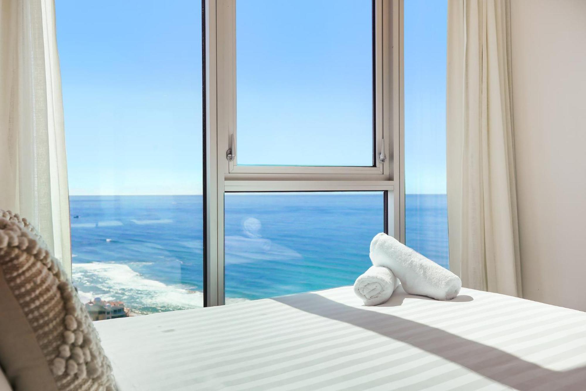 Number 1 H Residences - Wifi, Parking & More By Gold Coast Holidays Kültér fotó